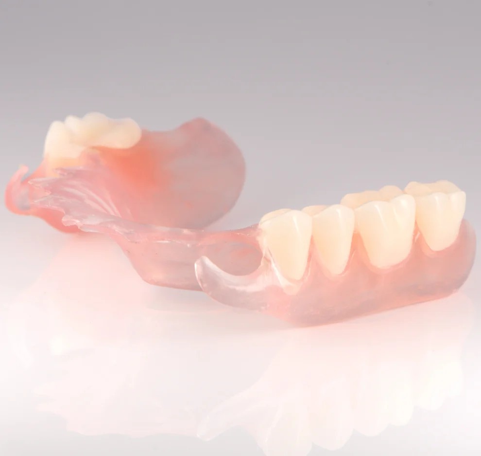 FLEXIBLE PARTIAL DENTURES (Copy)